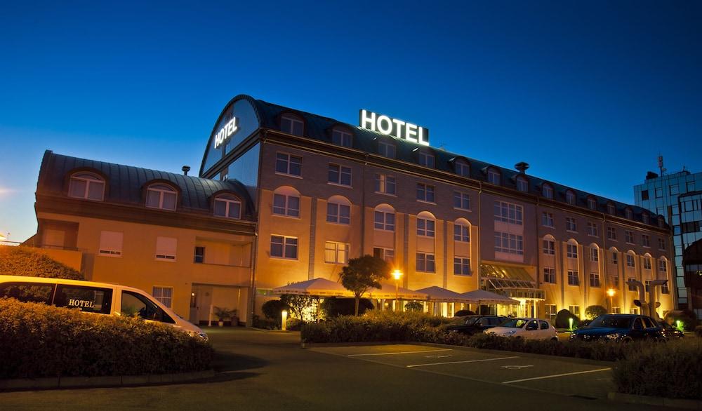 Sachsenpark-Hotel 라이프치히 외부 사진