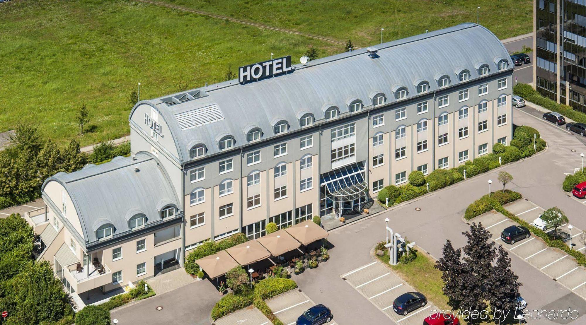 Sachsenpark-Hotel 라이프치히 외부 사진